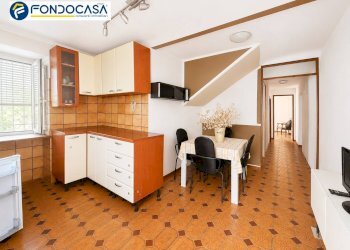 Foto 1 - Appartamento Frazione San Martino
 
89, Stella - foto 1