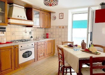 Foto 18 - Four-room apartment Via Cavour
 
2, Moneglia - photo 18