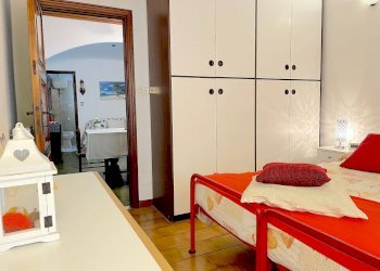 Foto 32 - Four-room apartment Via Cavour
 
2, Moneglia - photo 32