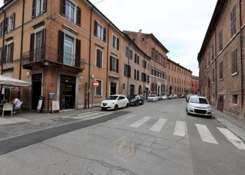 Foto 4 - Negozio Via Savonarola, Ferrara - foto 4