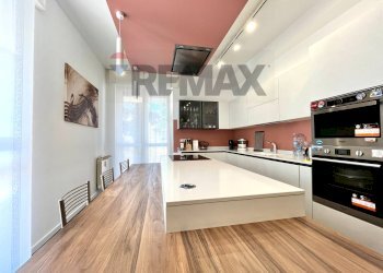 Cucina - Four-room apartment Via Sanvito Silvestro
 
66, Varese - photo 4