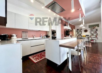 Cucina - Four-room apartment Via Sanvito Silvestro
 
66, Varese - photo 5