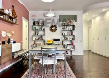 Sala da pranzo - Four-room apartment Via Sanvito Silvestro
 
66, Varese - photo 12