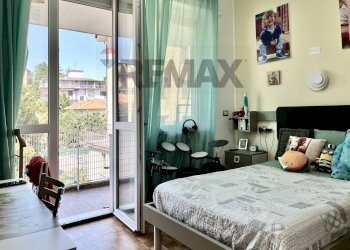 Camera / camera da letto - Four-room apartment Via Sanvito Silvestro
 
66, Varese - photo 23