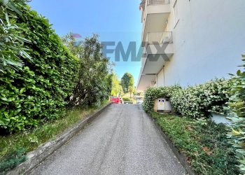 Edificio all\'aperto - Four-room apartment Via Sanvito Silvestro
 
66, Varese - photo 37