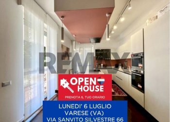 Cucina - Four-room apartment Via Sanvito Silvestro
 
66, Varese - photo 1