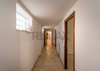 Hall / corridoio - Ufficio Via Domenico Scina'
28, Palermo - foto 2