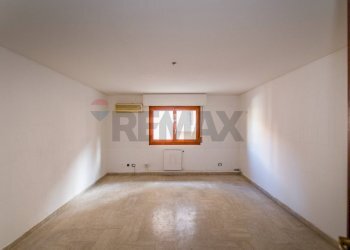 Stanza vuota - Ufficio Via Domenico Scina'
28, Palermo - foto 5