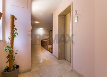Hall / corridoio - Ufficio Via Domenico Scina'
28, Palermo - foto 7