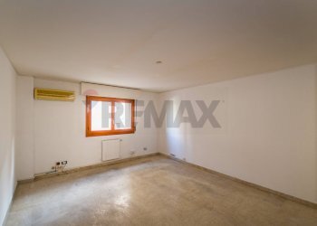 Stanza vuota - Ufficio Via Domenico Scina'
28, Palermo - foto 8
