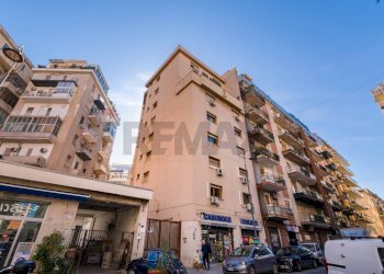 Edificio all\'aperto - Ufficio Via Domenico Scina'
28, Palermo - foto 11