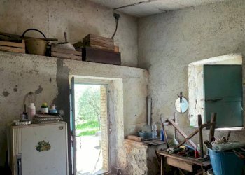 Cucina - Terreno agricolo Contrada Pianodario
snc, Randazzo - foto 10