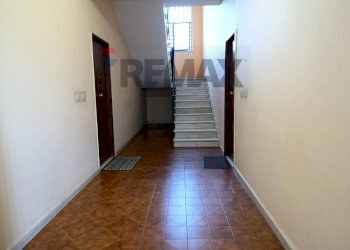 Scale - Appartamento Via Ciminna
 
19, Aci Catena - foto 11