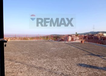 Terrazza - Appartamento Via Ciminna
 
19, Aci Catena - foto 13
