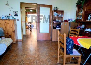 Sala da pranzo - Appartamento Via Ciminna
 
19, Aci Catena - foto 22