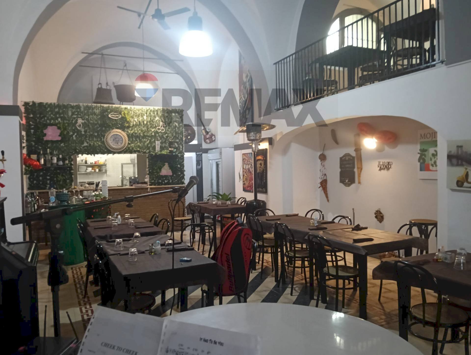 Sala da pranzo - Attività Commerciale Via Atanasia
 
68, Acireale - foto 1