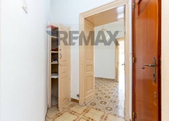 Hall / corridoio - Casa semi indipendente Via Vittorio Emanuele
78, Aci Sant'Antonio - foto 12