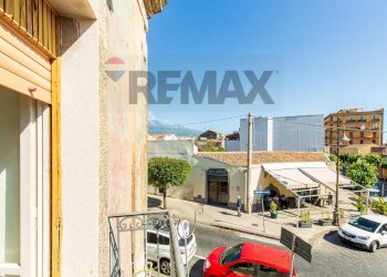 Edificio all\'aperto - Casa semi indipendente Via Vittorio Emanuele
78, Aci Sant'Antonio - foto 19