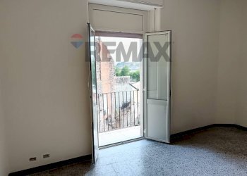 Stanza vuota - Appartamento Via Barcellona
 
112, Catania - foto 4