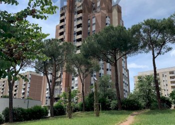 Edificio all\'aperto - Four-room apartment Via Luciano Folgore 12
12, Roma - photo 1