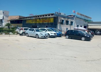 Edificio all\'aperto - Capannone Via Necropoli del fusco
snc, Siracusa - foto 1