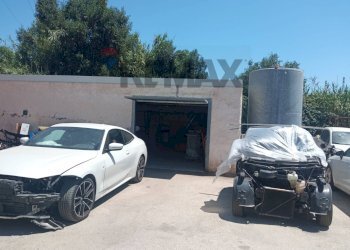 Casa all\'aperto - Capannone Via Necropoli del fusco
snc, Siracusa - foto 9