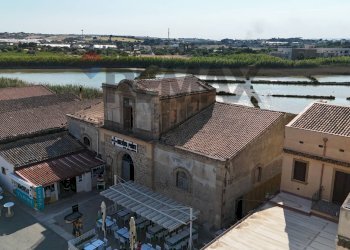 Edificio all\'aperto - Commercial Premises Via Marzamemi
49, Pachino - photo 23