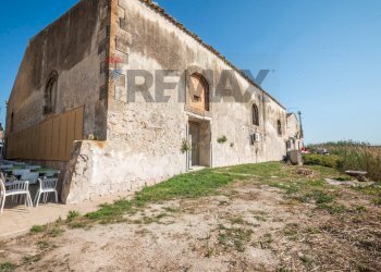 Edificio all\'aperto - Commercial Premises Via Marzamemi
49, Pachino - photo 24