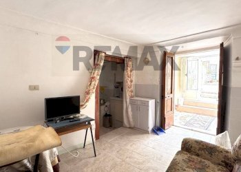 Soggiorno - Casa semi indipendente Via Mazzini
59, Collepietro - foto 27