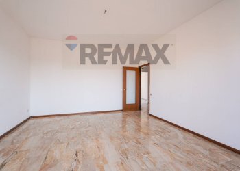 Soggiorno - Appartamento Via Quarenghi
 
58, Bergamo - foto 3