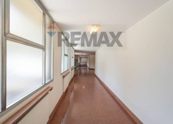 Hall / corridoio - Appartamento Via Quarenghi
 
58, Bergamo - foto 24