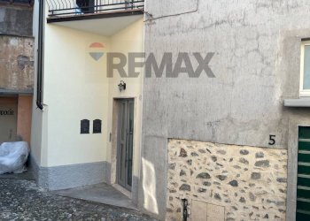 Casa all\'aperto - Casa semi indipendente via Chiesa
 
3, Costa Volpino - foto 3