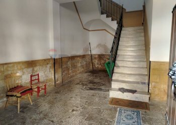 Scale - Independent house via Gesù e Maria
 
22, Carini - photo 35