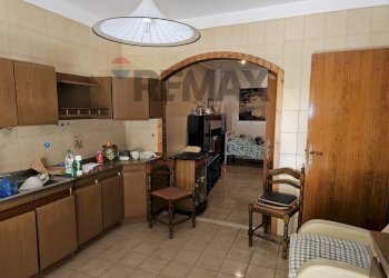 Cucina - Casa indipendente Via Colonnello Umberto Maddalena
 
75, Ragusa - foto 6