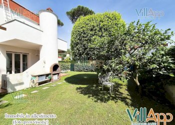 Foto 2 - Villa Via Sant'Antonio
 
25, Fondi - foto 2