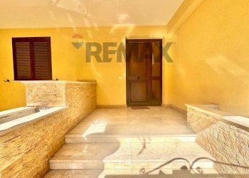 Scale - Two-room apartment Via Archimede
 
147, Terrasini - photo 3