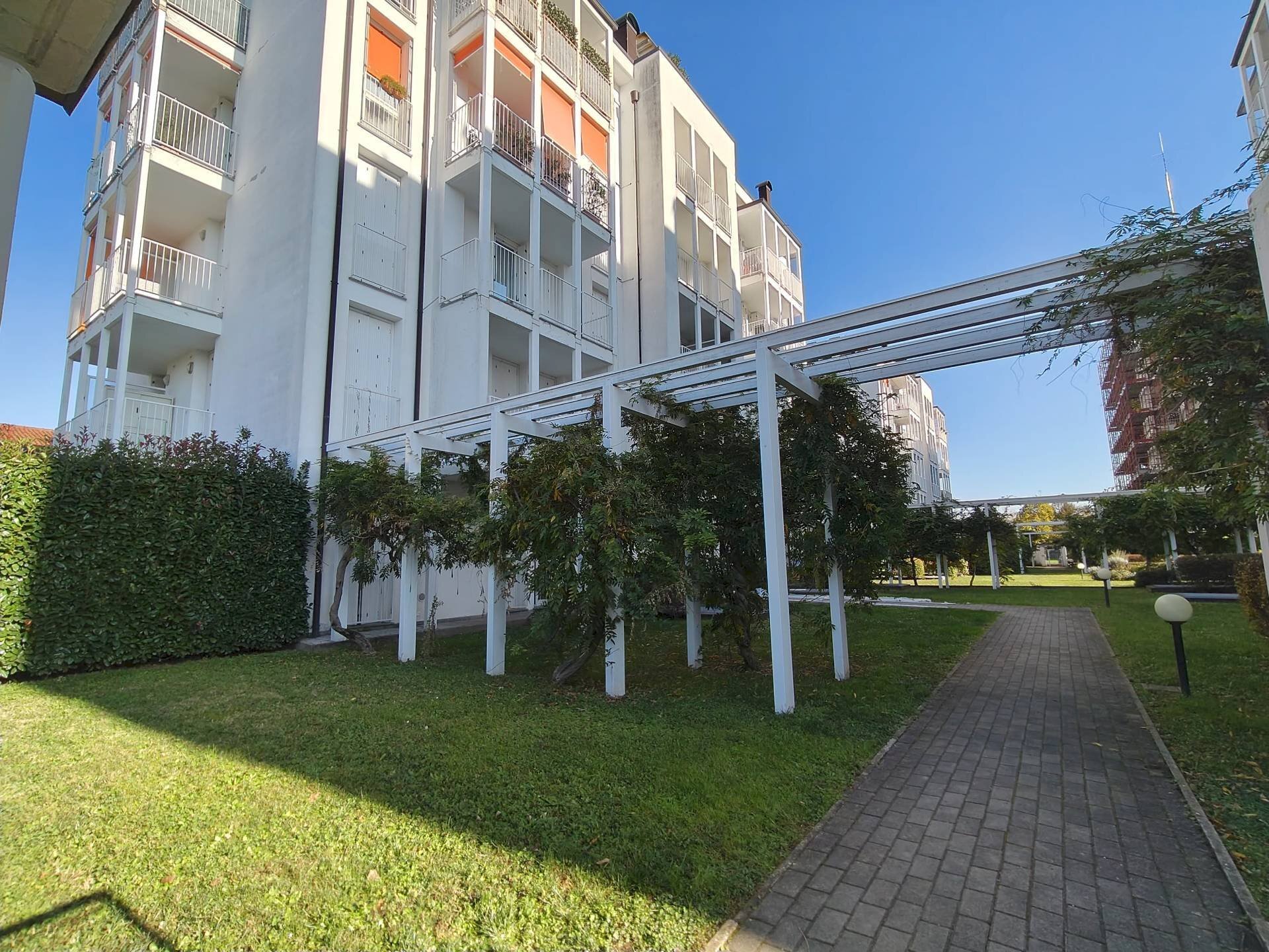 Foto 1 - Two-room apartment Via A. Grandi
 
17, Gallarate - photo 1