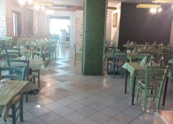 Interno non residenziale - Ristorante via Fernando Malavolti, Modena - foto 4