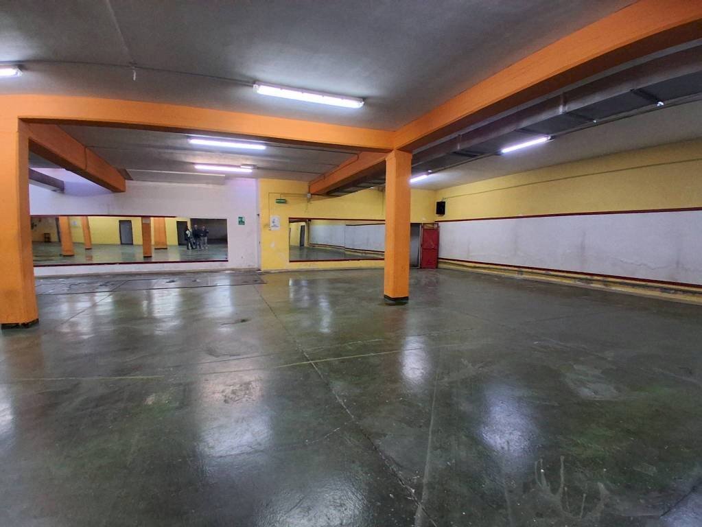 Interno non residenziale - Warehouse viale Magna Grecia, 26, Taranto - photo 1