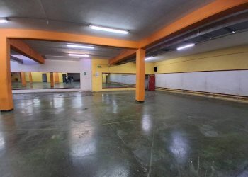 Interno non residenziale - Warehouse viale Magna Grecia, 26, Taranto - photo 1