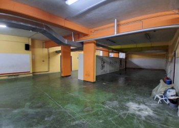 Interno non residenziale - Warehouse viale Magna Grecia, 26, Taranto - photo 3