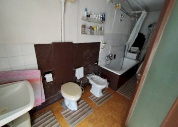 Bagno - Three-room apartment via Porta Ronca, 8, Rho - photo 16
