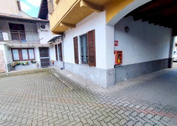 Cortile interno - Three-room apartment via Porta Ronca, 8, Rho - photo 17