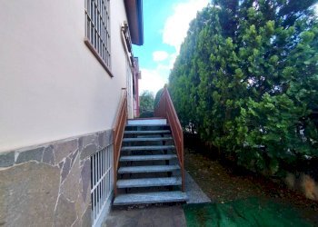 Scala - Villa via Francesco Petrarca, 43, Rho - photo 9
