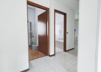 Disimpegno - Villa via Francesco Petrarca, 43, Rho - photo 30