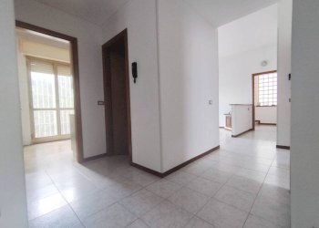 Disimpegno - Villa via Francesco Petrarca, 43, Rho - photo 35