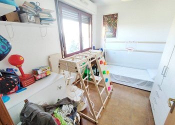 Camera da letto - Four-room apartment via Arona, Rho - photo 17
