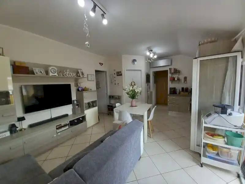 Salone - Three-room apartment via Silvio Bonfante, 30, Albenga - photo 1
