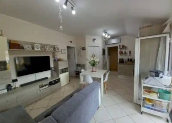 Salone - Three-room apartment via Silvio Bonfante, 30, Albenga - photo 1