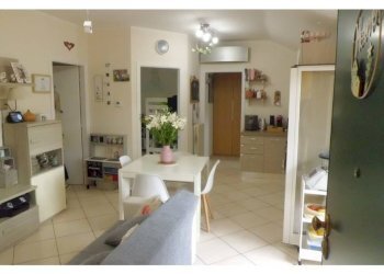 Salone - Three-room apartment via Silvio Bonfante, 30, Albenga - photo 2